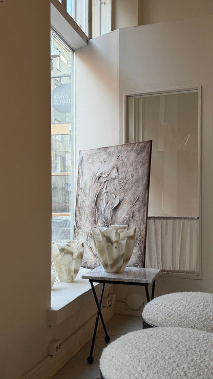 AURA sculptural vase