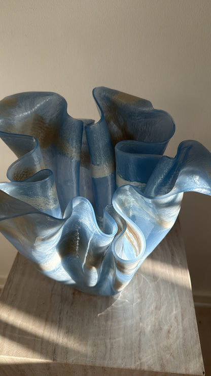 NOVA sculptural vase