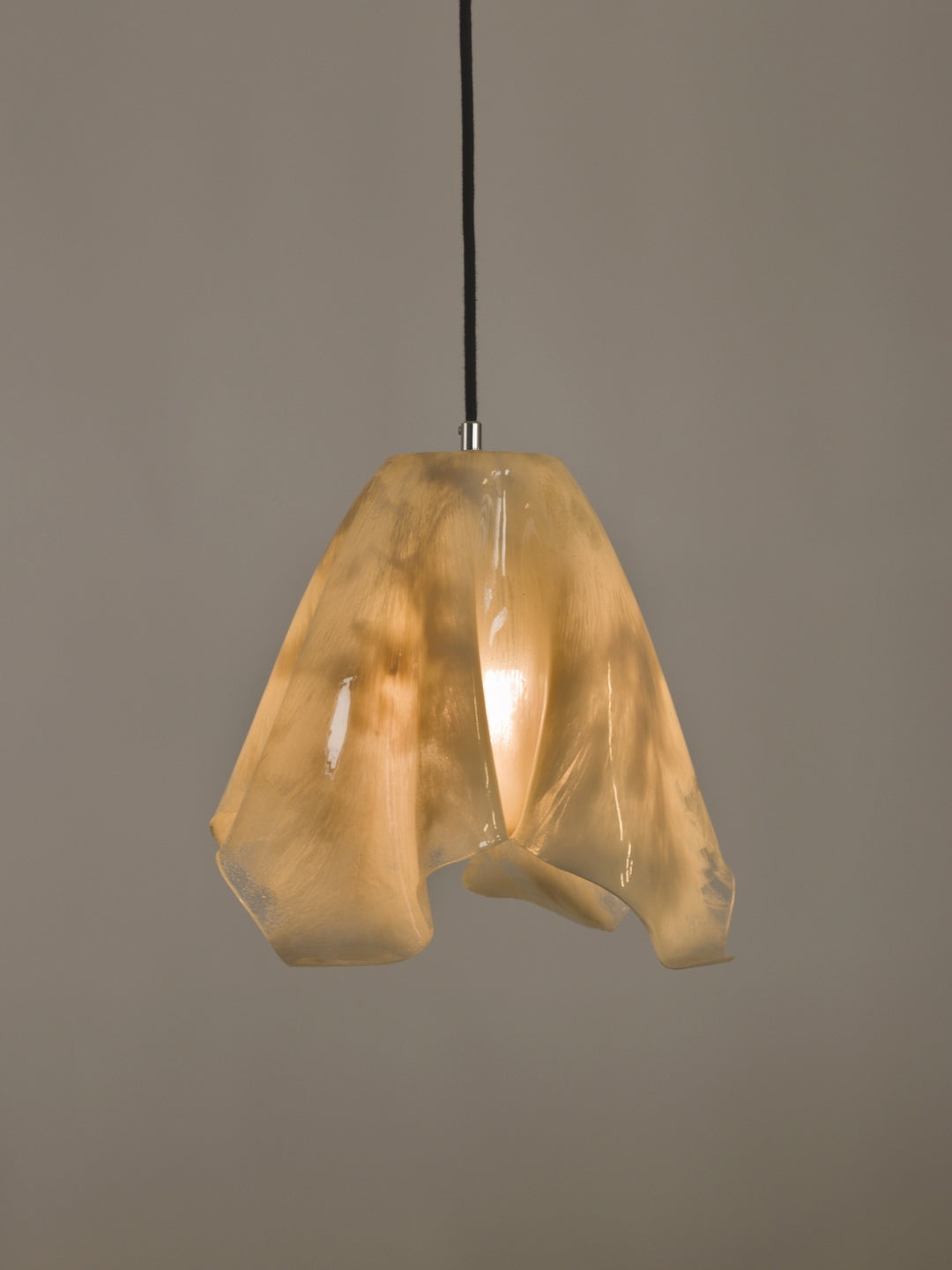 AURA pendant lamp