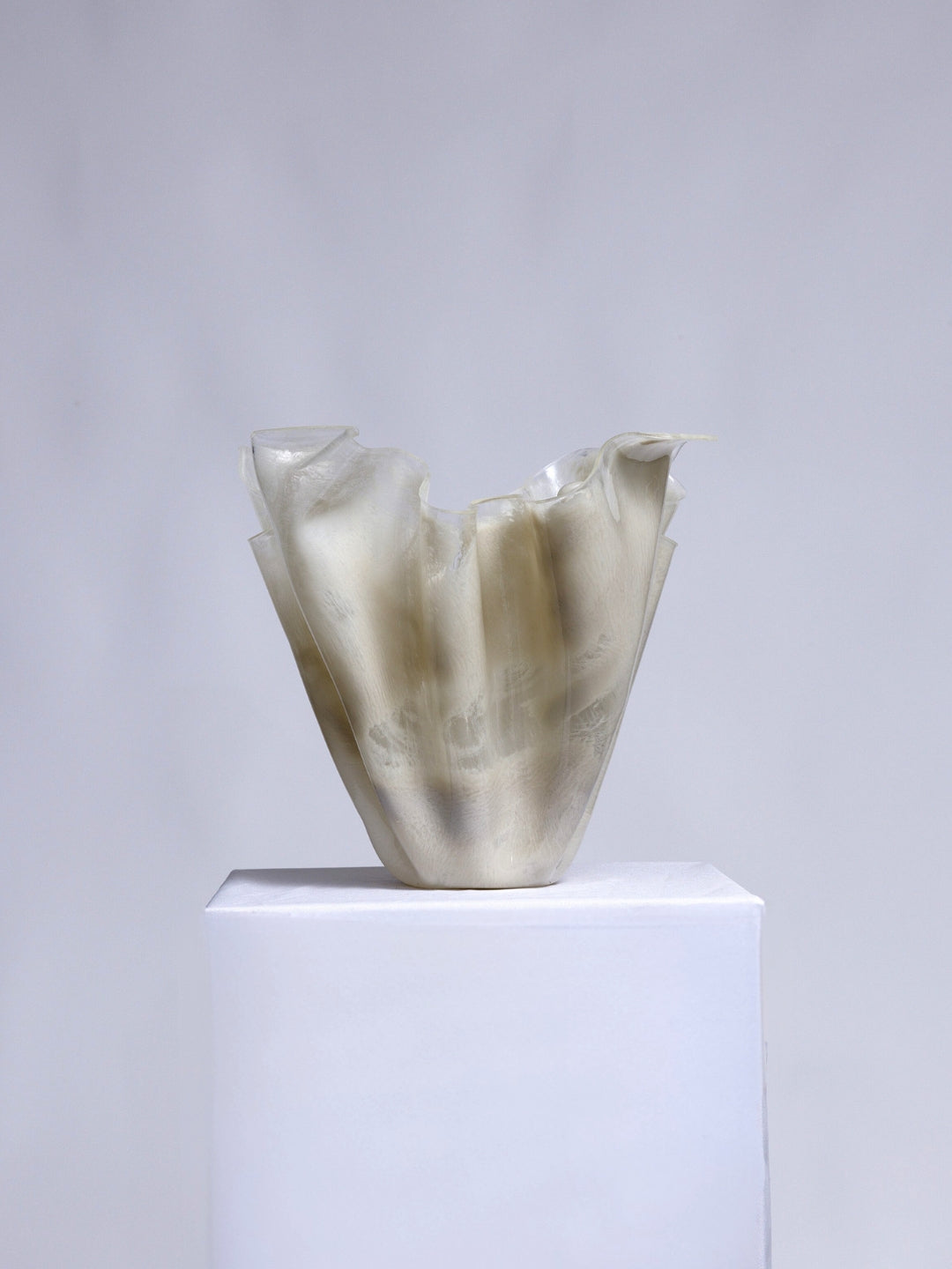 AURA sculptural vase