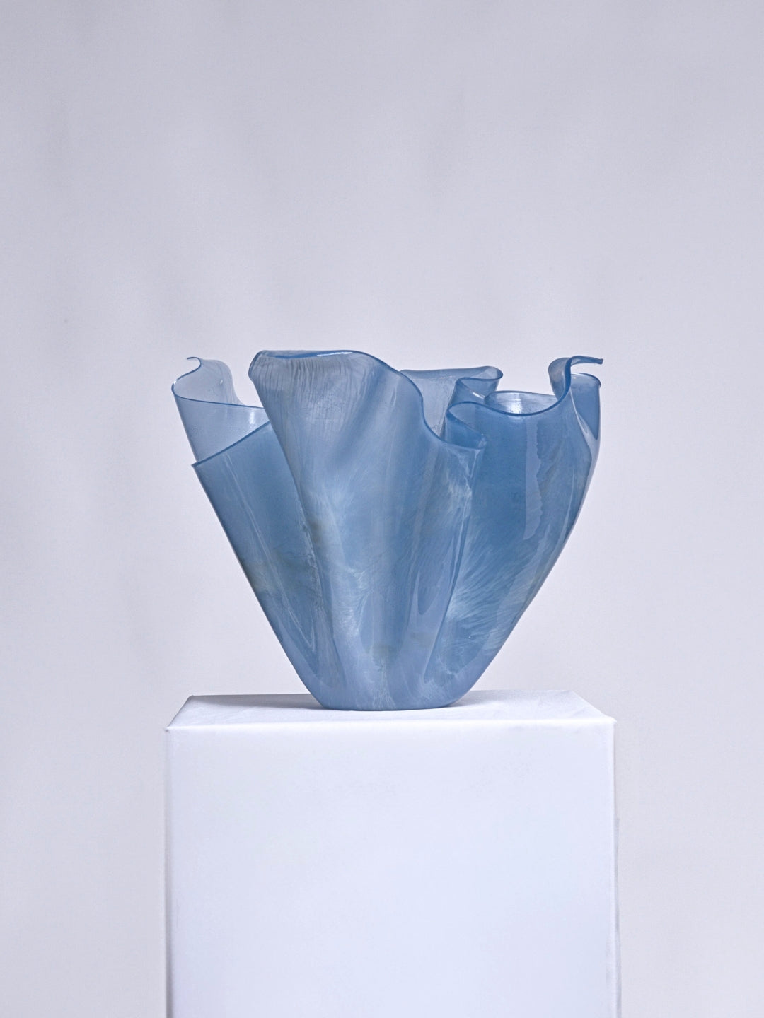 NOVA sculptural vase